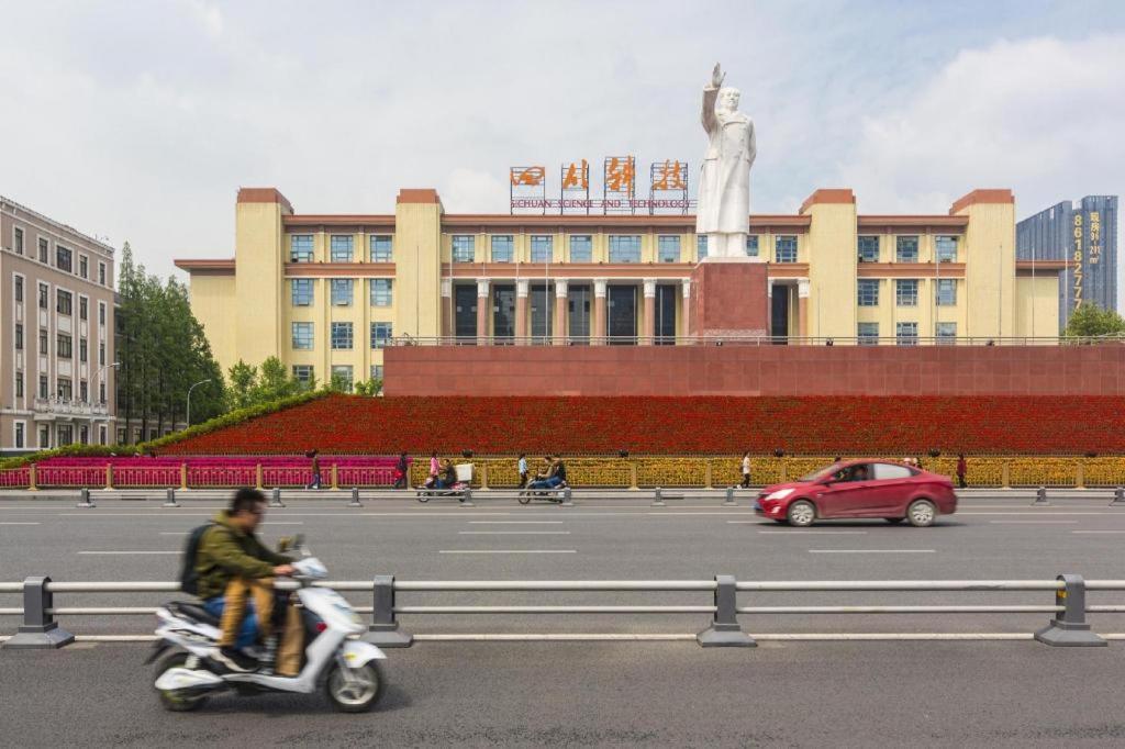 7 Days Inn Chengdu Kuanzhai Alley Huapaifang Metro Station Exterior foto